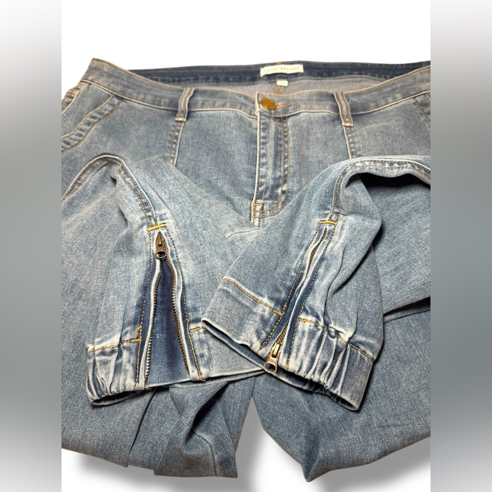 Lane Bryant Flex Magic Waistband Sig Fit Mid-Rise Jogger Boyfriend Jeans Sz 16 - Picture 5 of 10
